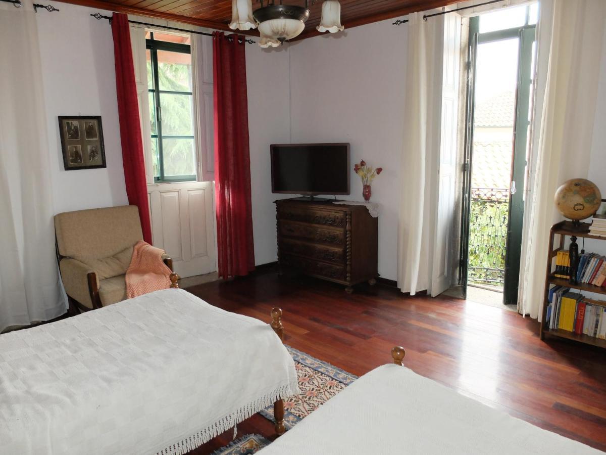Casa Da Roseira - Valpacos Bed & Breakfast Vassal Exterior photo